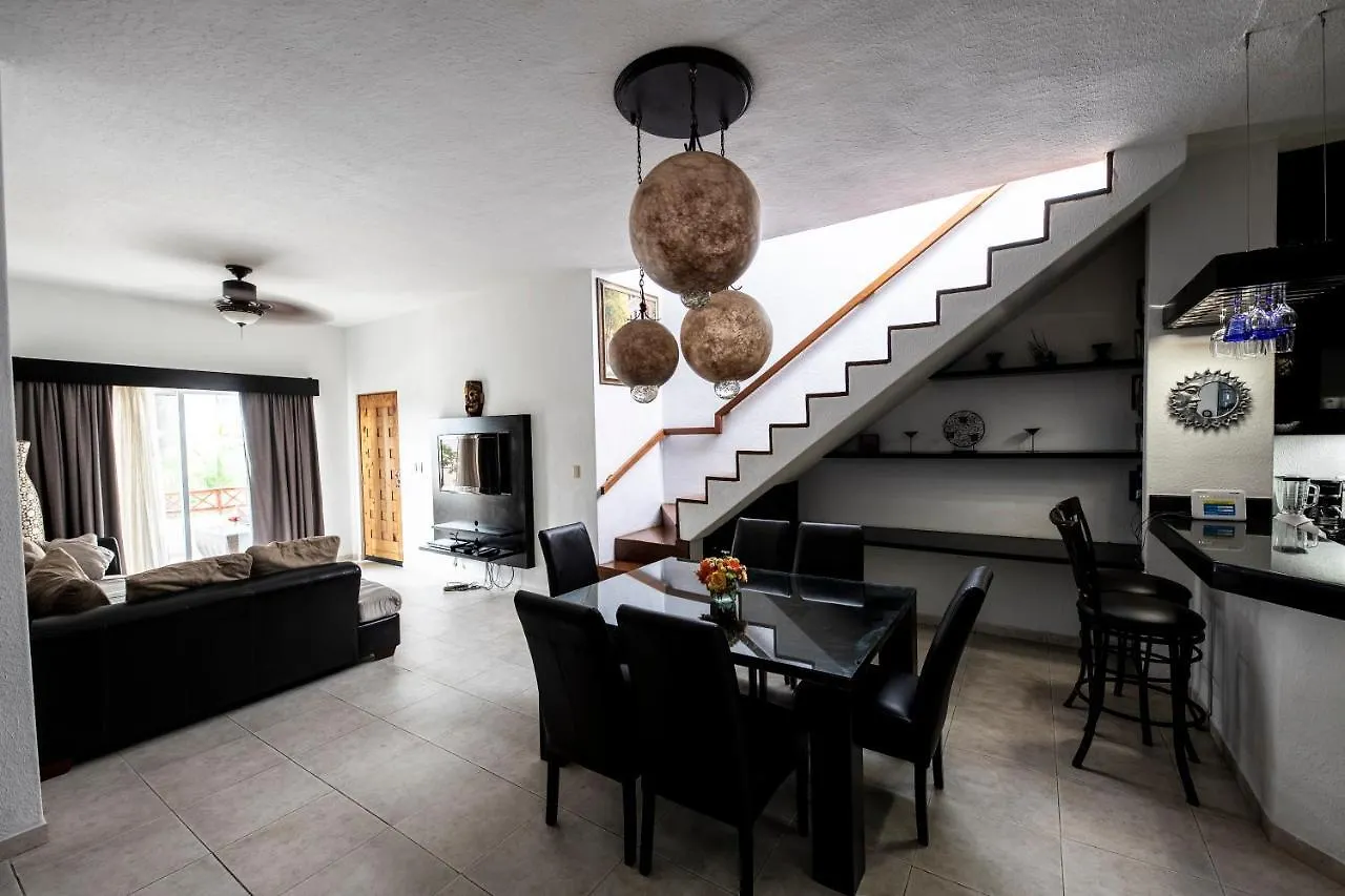 Апартаменты Penthouse Holiday Playa Del Carmen At Mamitas Beach