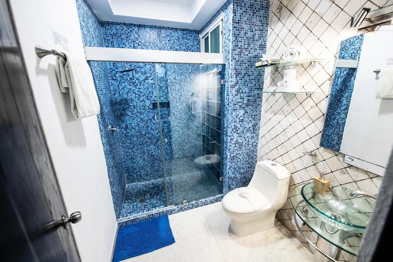 Апартаменты Penthouse Holiday Playa Del Carmen At Mamitas Beach