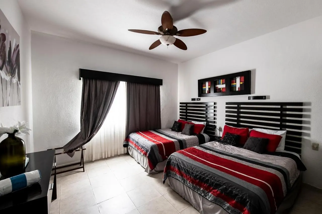 Апартаменты Penthouse Holiday Playa Del Carmen At Mamitas Beach 0*,  Мексика